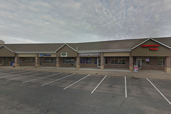 Chiropractic Elk River MN Front of Building Far